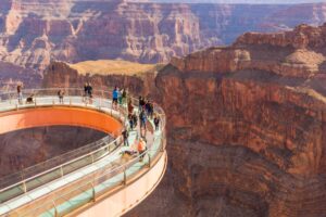 Skywalk Glass Bridge - Grand Canyon Marvel Enginering