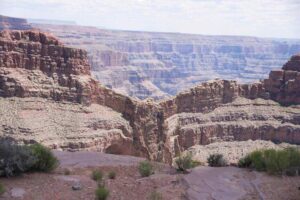 eagle point - west rim grand canyon