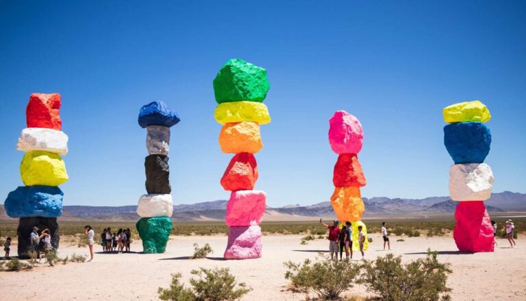 seven magic mountain - las vegas to hoover dam | Christianson Tours