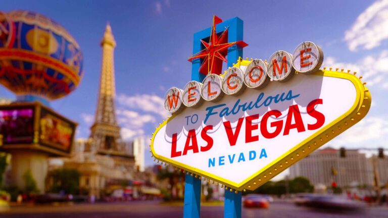 wonderful las vegas - hoover dam tour from las vegas | Christianson Tours